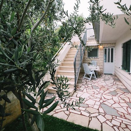 Villa Brigita Omis Bagian luar foto