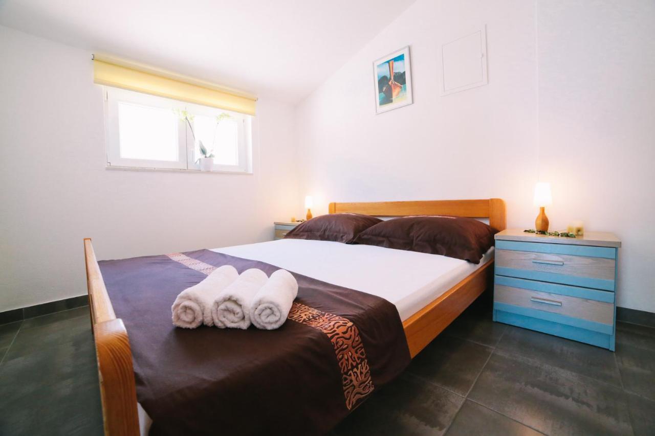 Villa Brigita Omis Bagian luar foto